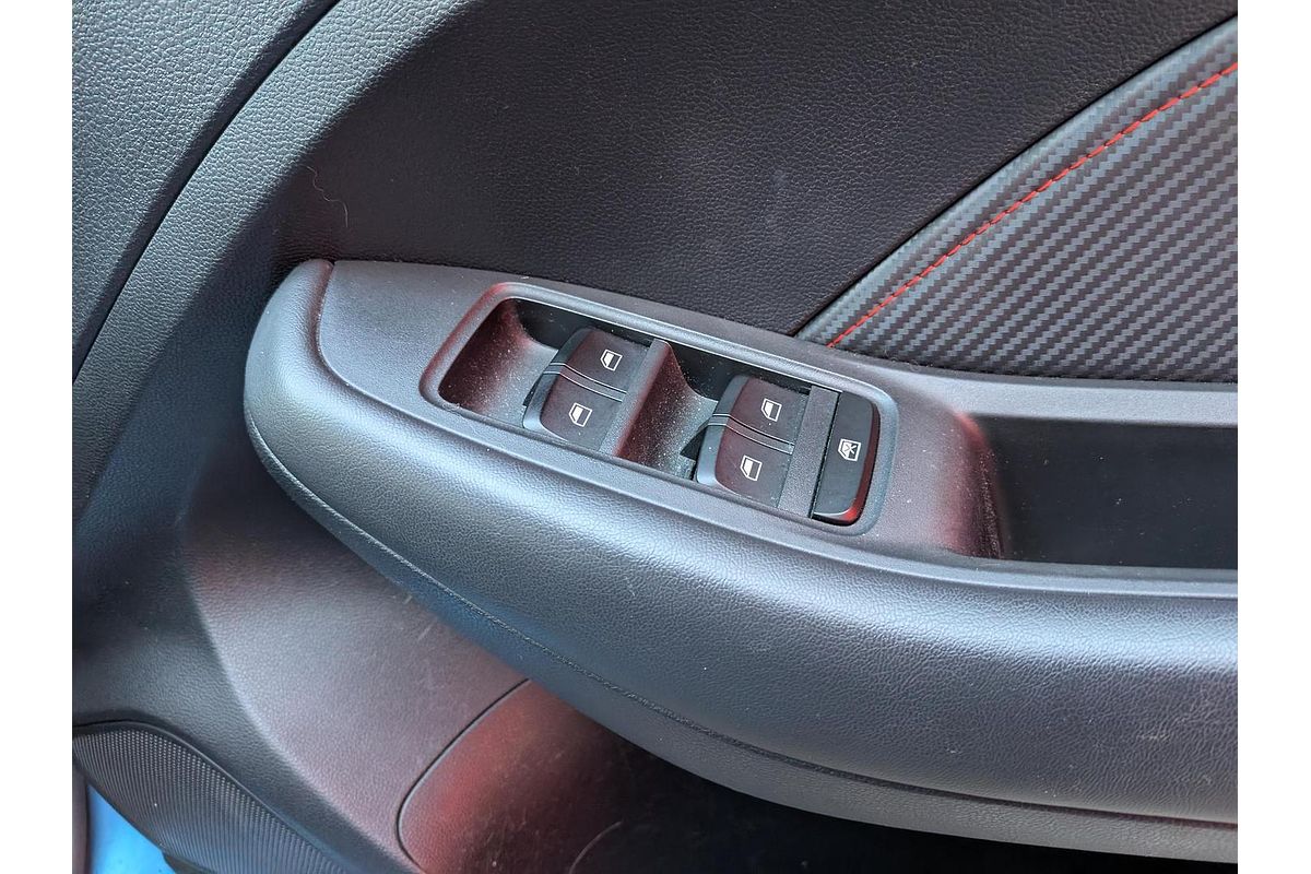 2020 MG ZS Essence AZS1