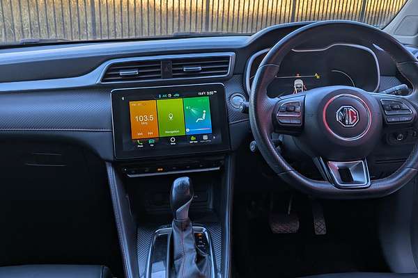2020 MG ZS Essence AZS1