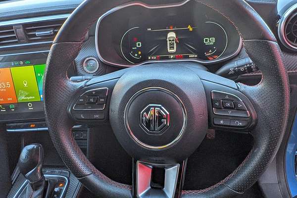 2020 MG ZS Essence AZS1