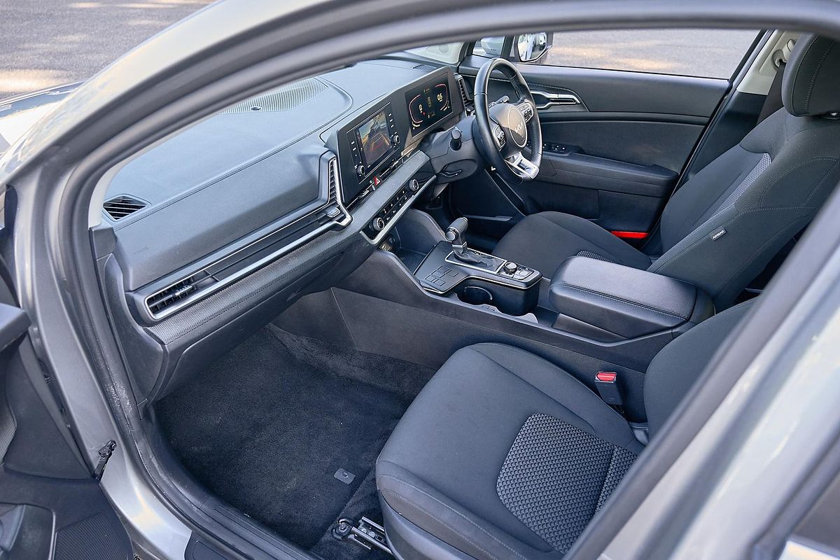 2023 Kia Sportage S NQ5