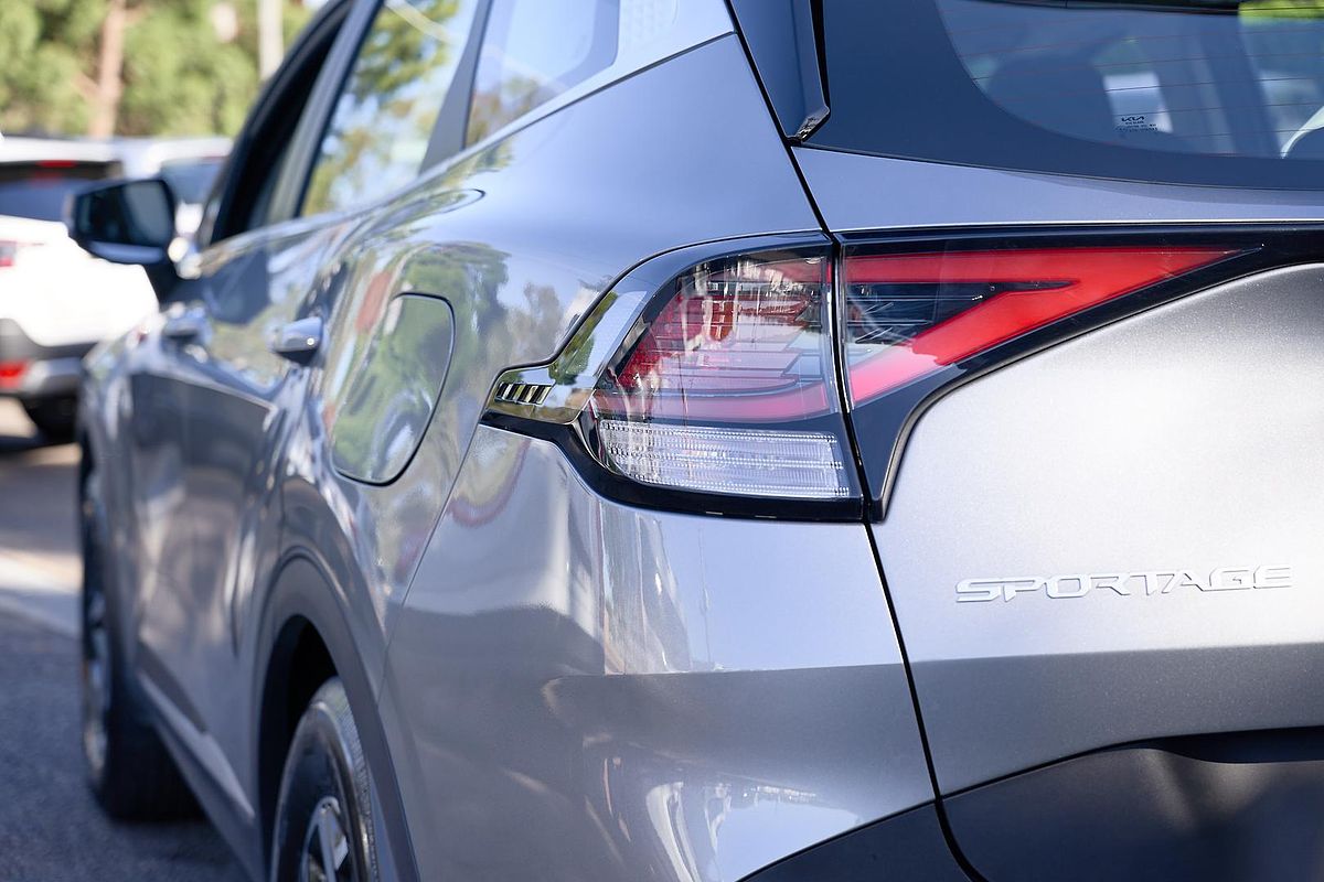 2023 Kia Sportage S NQ5