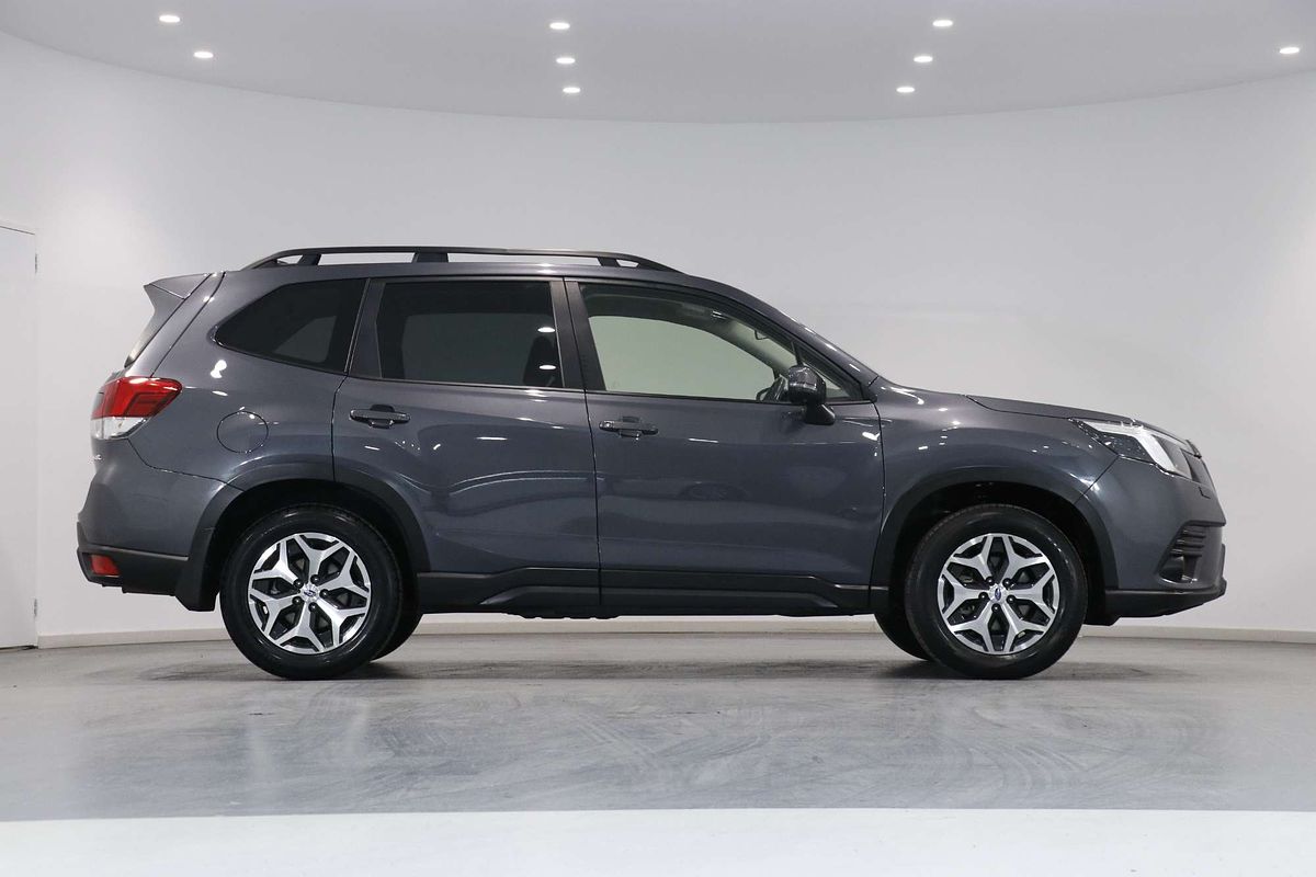2023 Subaru Forester 2.5i S5
