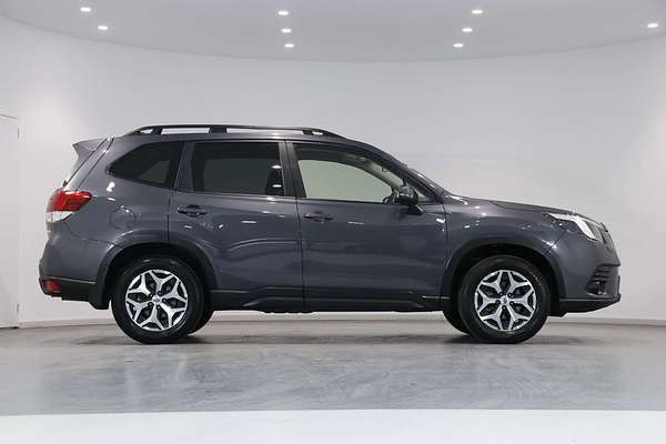 2023 Subaru Forester 2.5i S5
