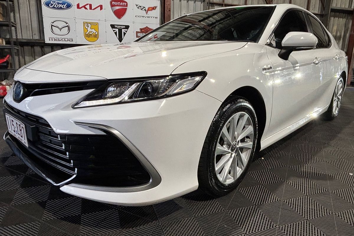 2021 Toyota Camry Ascent AXVH70R