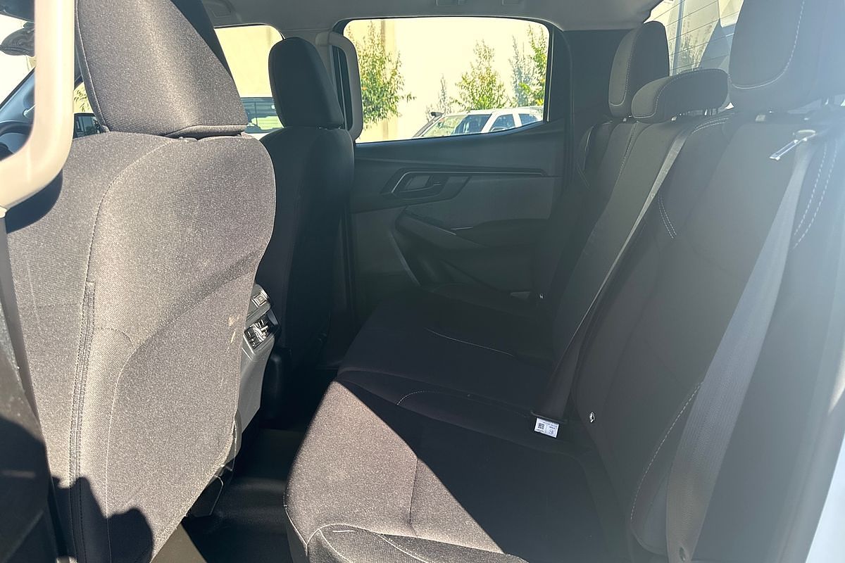 2022 Isuzu D-MAX SX 4X4