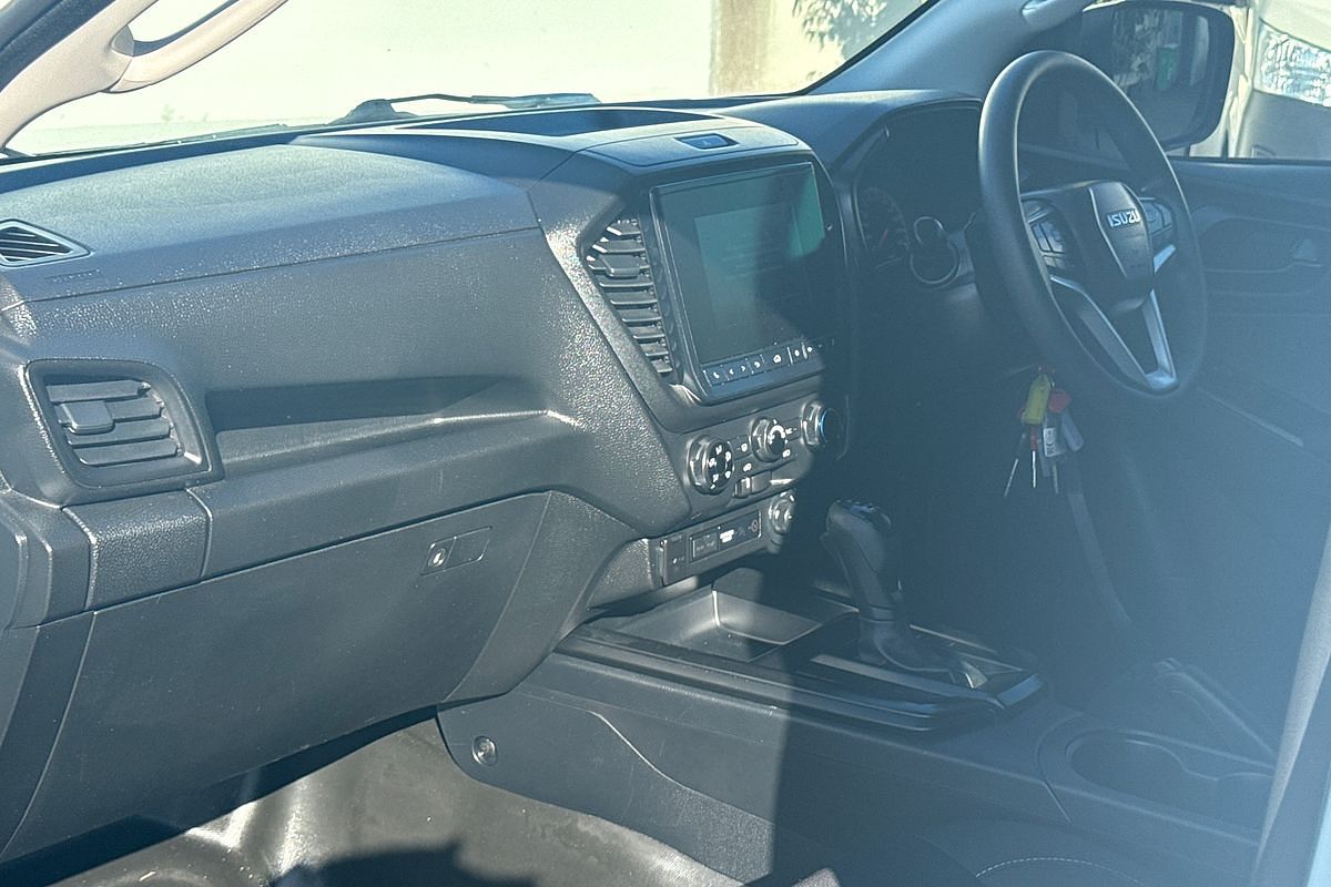 2022 Isuzu D-MAX SX 4X4
