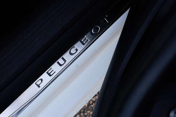 2022 Peugeot 508 GT R8