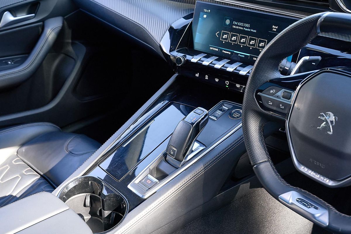2022 Peugeot 508 GT R8