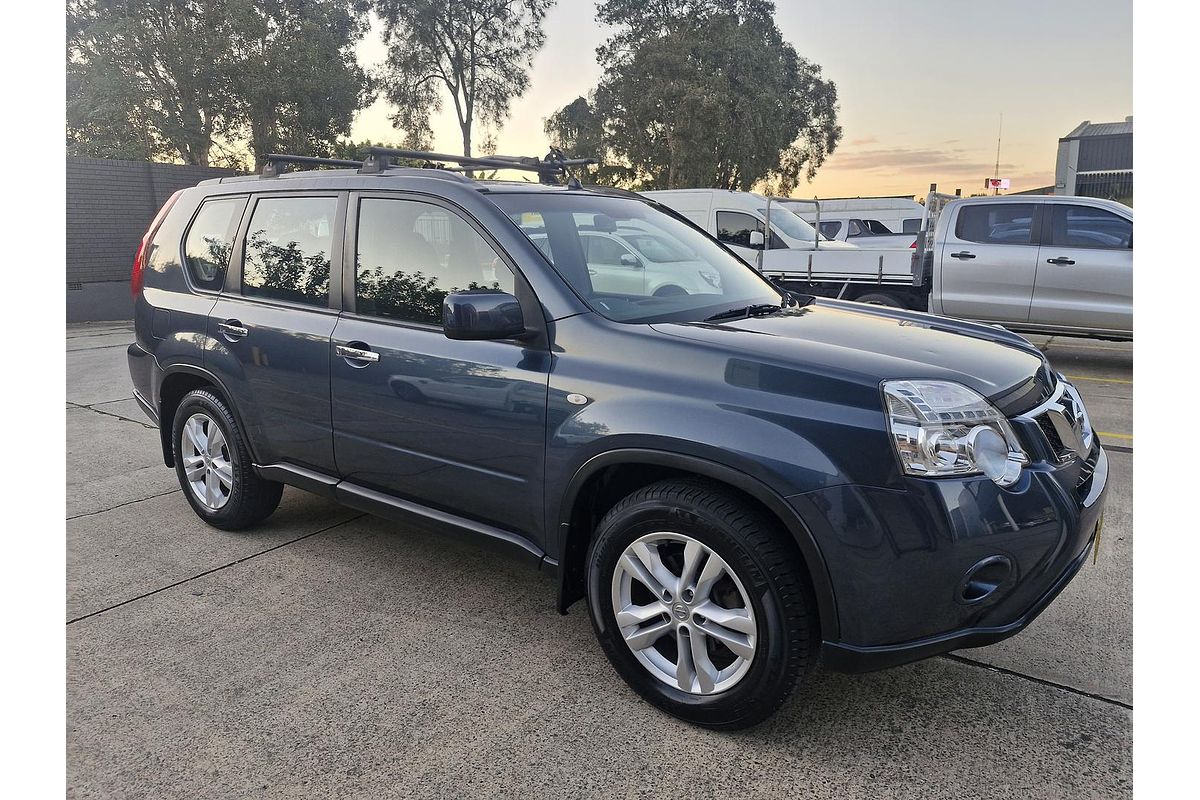 2013 Nissan X-TRAIL ST T31