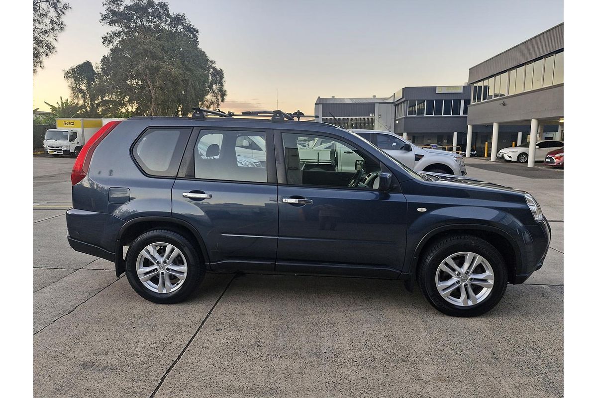 2013 Nissan X-TRAIL ST T31