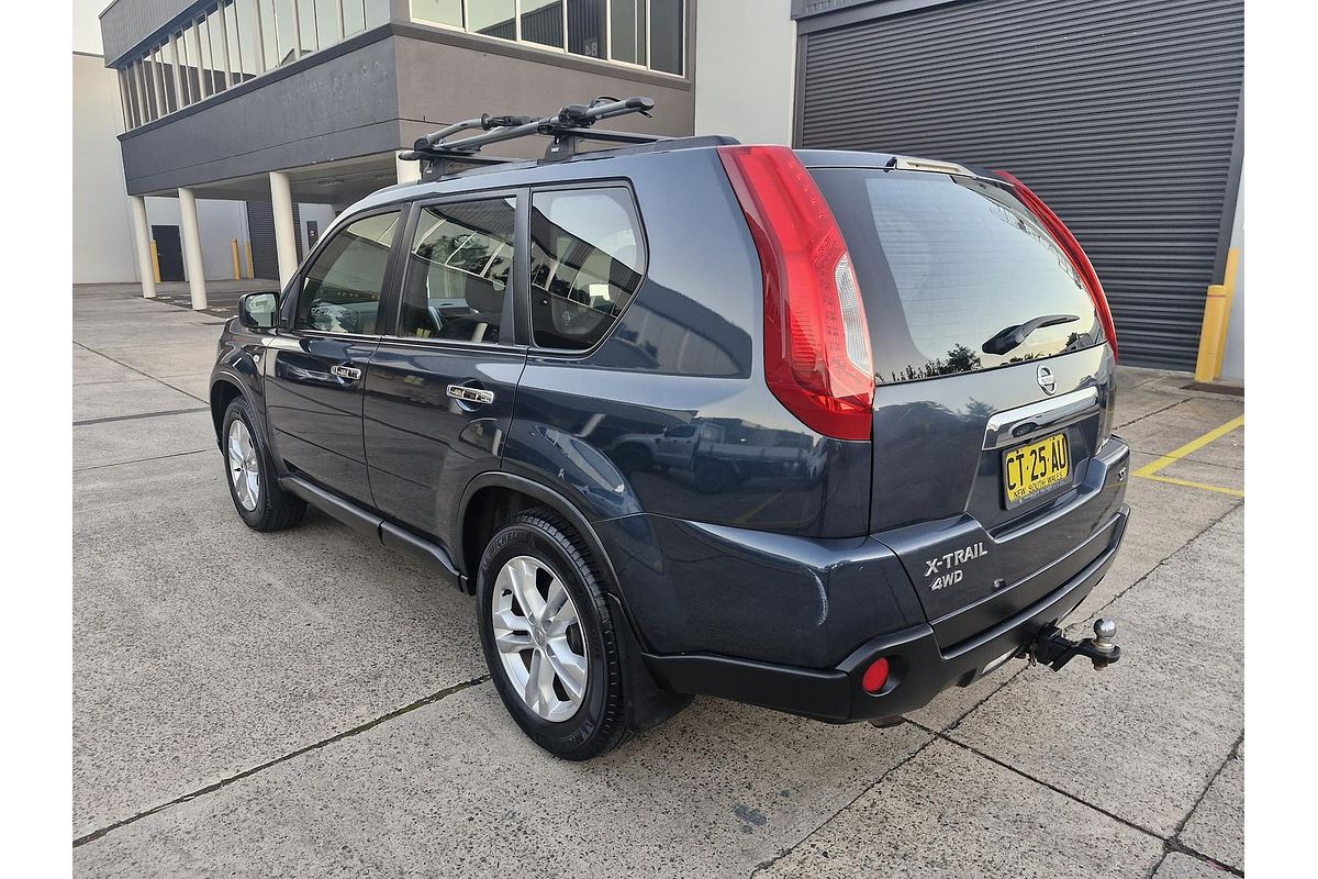 2013 Nissan X-TRAIL ST T31