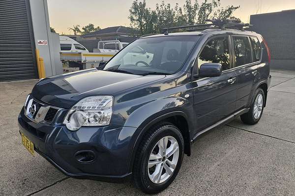 2013 Nissan X-TRAIL ST T31