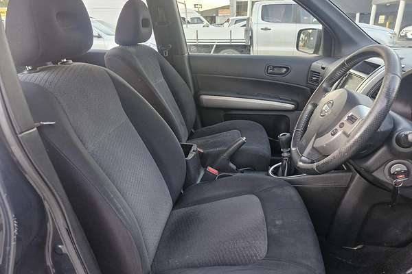 2013 Nissan X-TRAIL ST T31