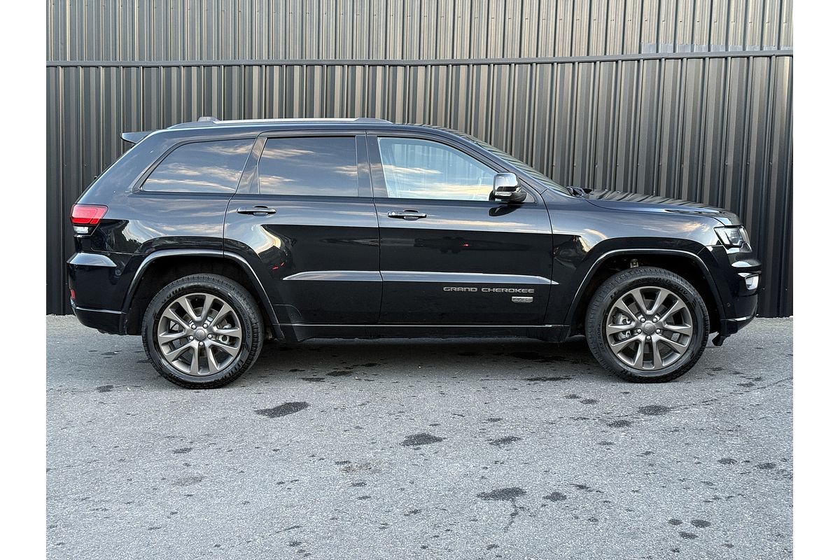 2016 Jeep Grand Cherokee 75th Anniversary WK