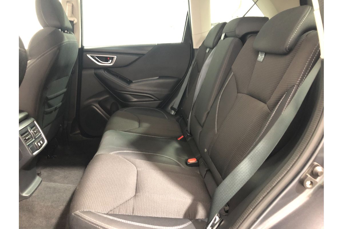 2023 Subaru Forester 2.5i S5