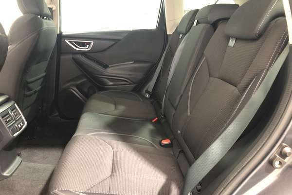 2023 Subaru Forester 2.5i S5