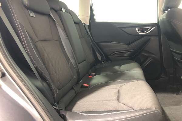 2023 Subaru Forester 2.5i S5