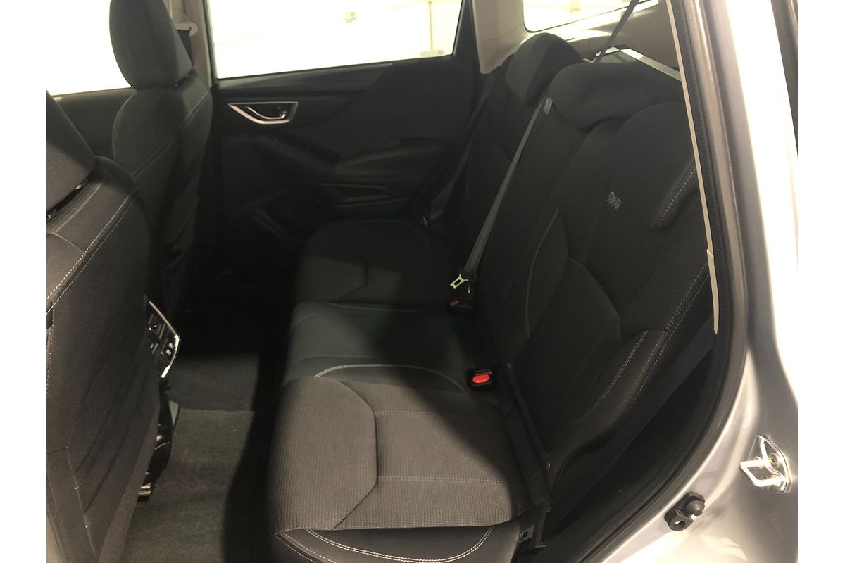2023 Subaru Forester 2.5i S5