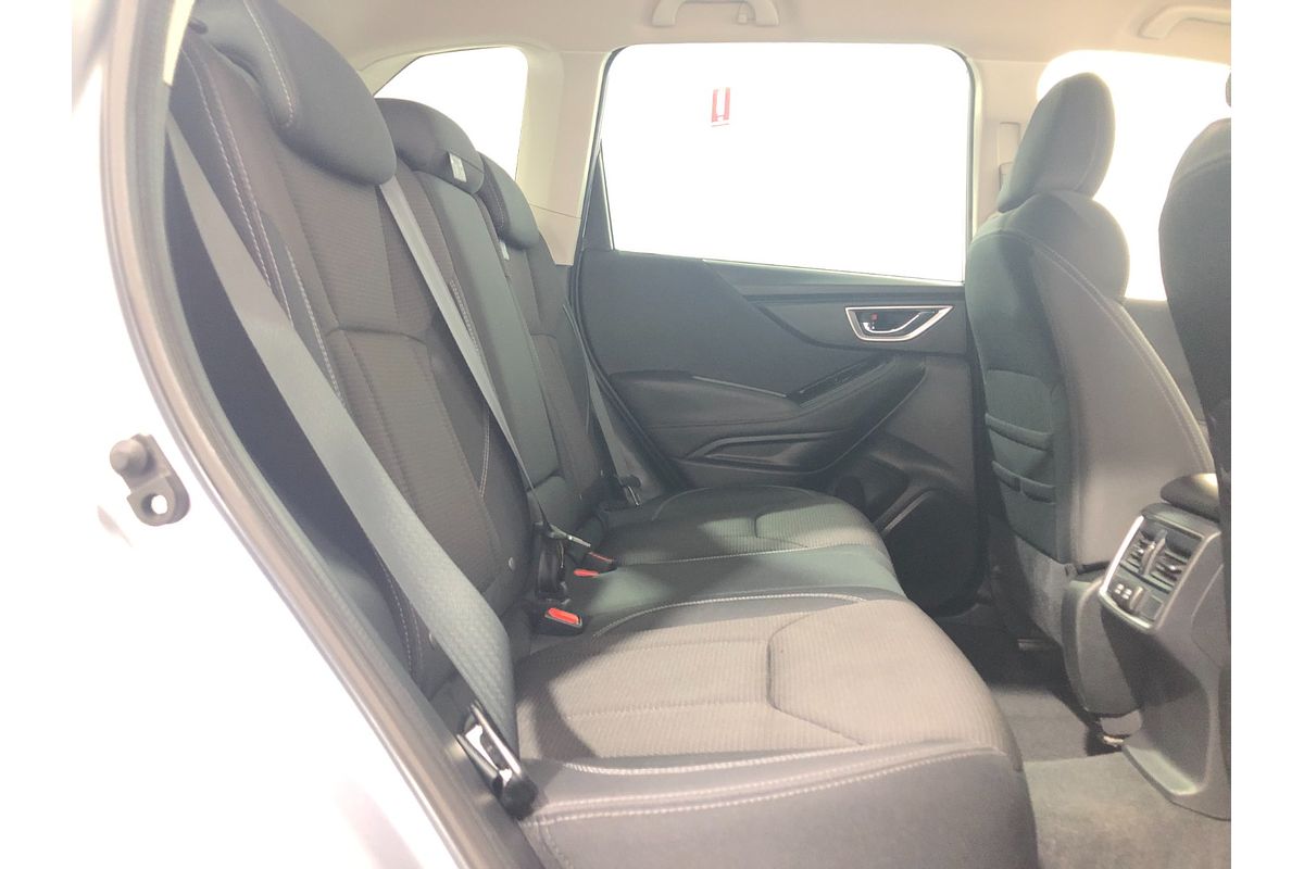 2023 Subaru Forester 2.5i S5
