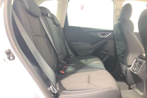 2023 Subaru Forester 2.5i S5