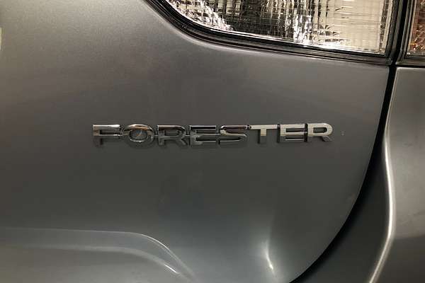 2023 Subaru Forester 2.5i S5