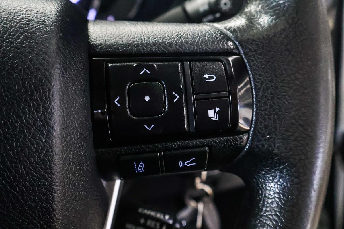 2021 Toyota Hilux SR GUN126R 4X4
