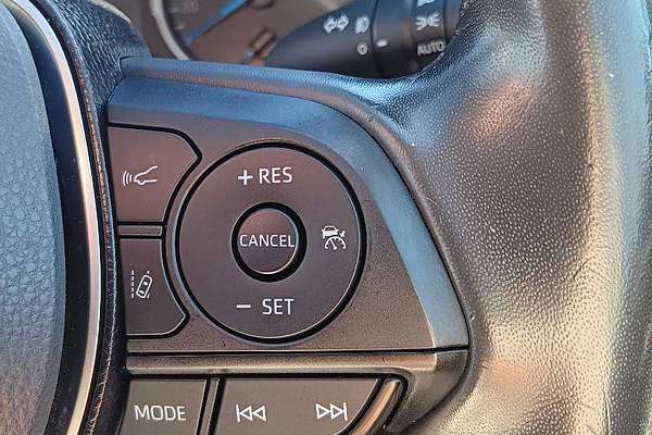 2020 Toyota RAV4 GXL AXAH54R
