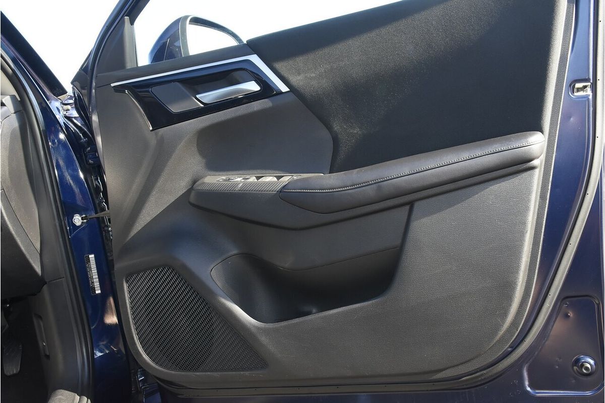 2023 Mitsubishi Outlander ES ZM