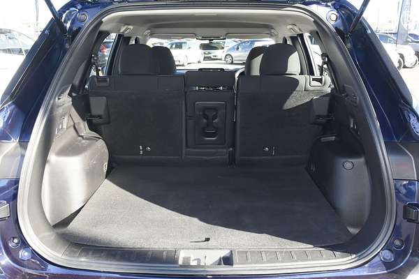 2023 Mitsubishi Outlander ES ZM