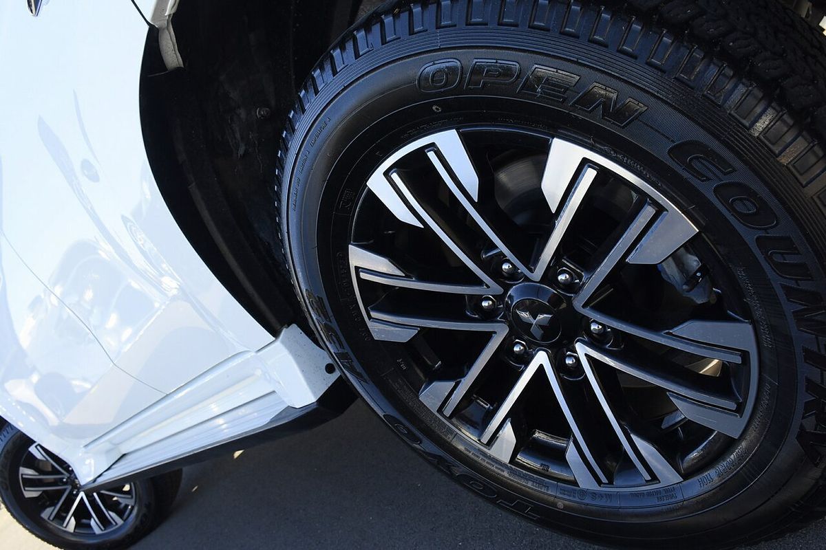 2023 Mitsubishi Pajero Sport GLS QF