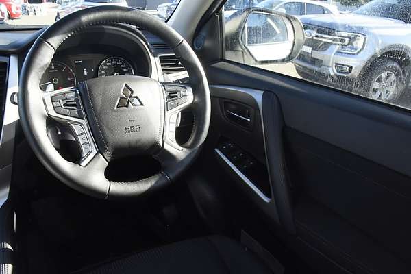 2023 Mitsubishi Pajero Sport GLS QF