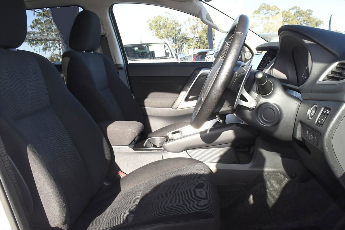 2023 Mitsubishi Pajero Sport GLS QF