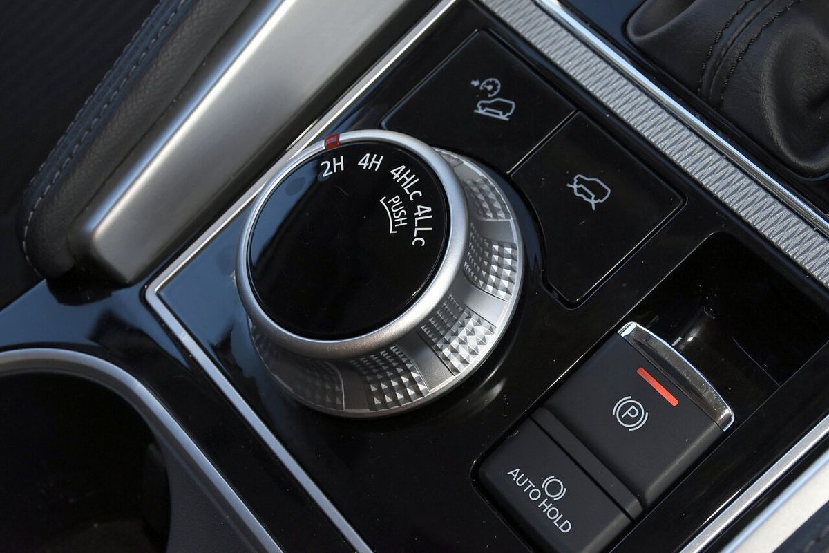 2023 Mitsubishi Pajero Sport GLS QF