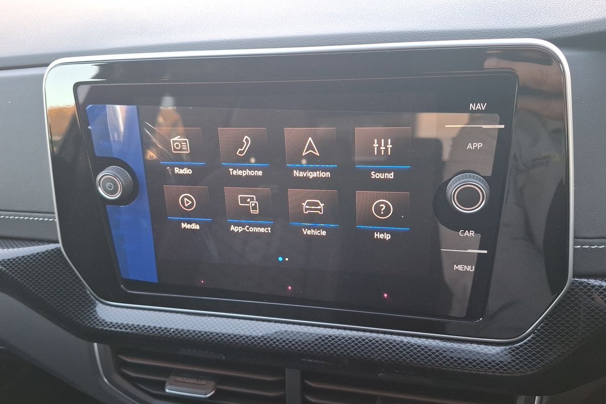 2024 Volkswagen T-Cross 85TSI R-Line D31