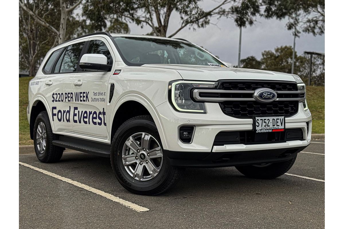 2025 Ford Everest Ambiente 2.0L