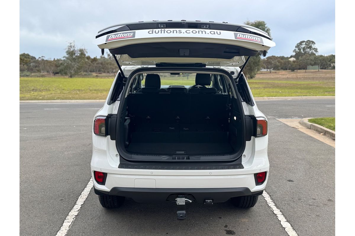 2025 Ford Everest Ambiente 2.0L