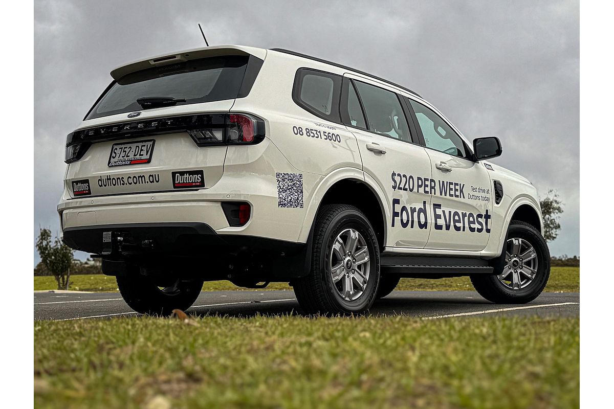 2025 Ford Everest Ambiente 2.0L