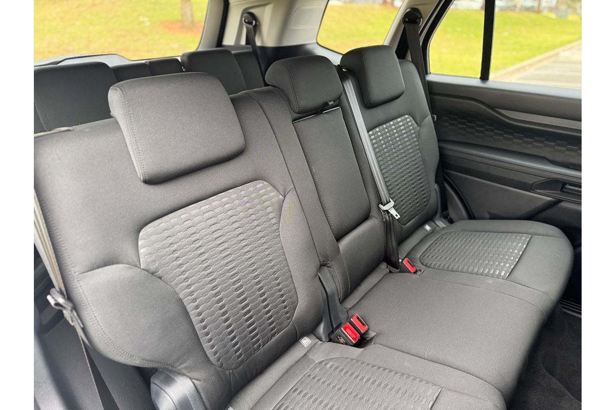 2025 Ford Everest Ambiente 2.0L