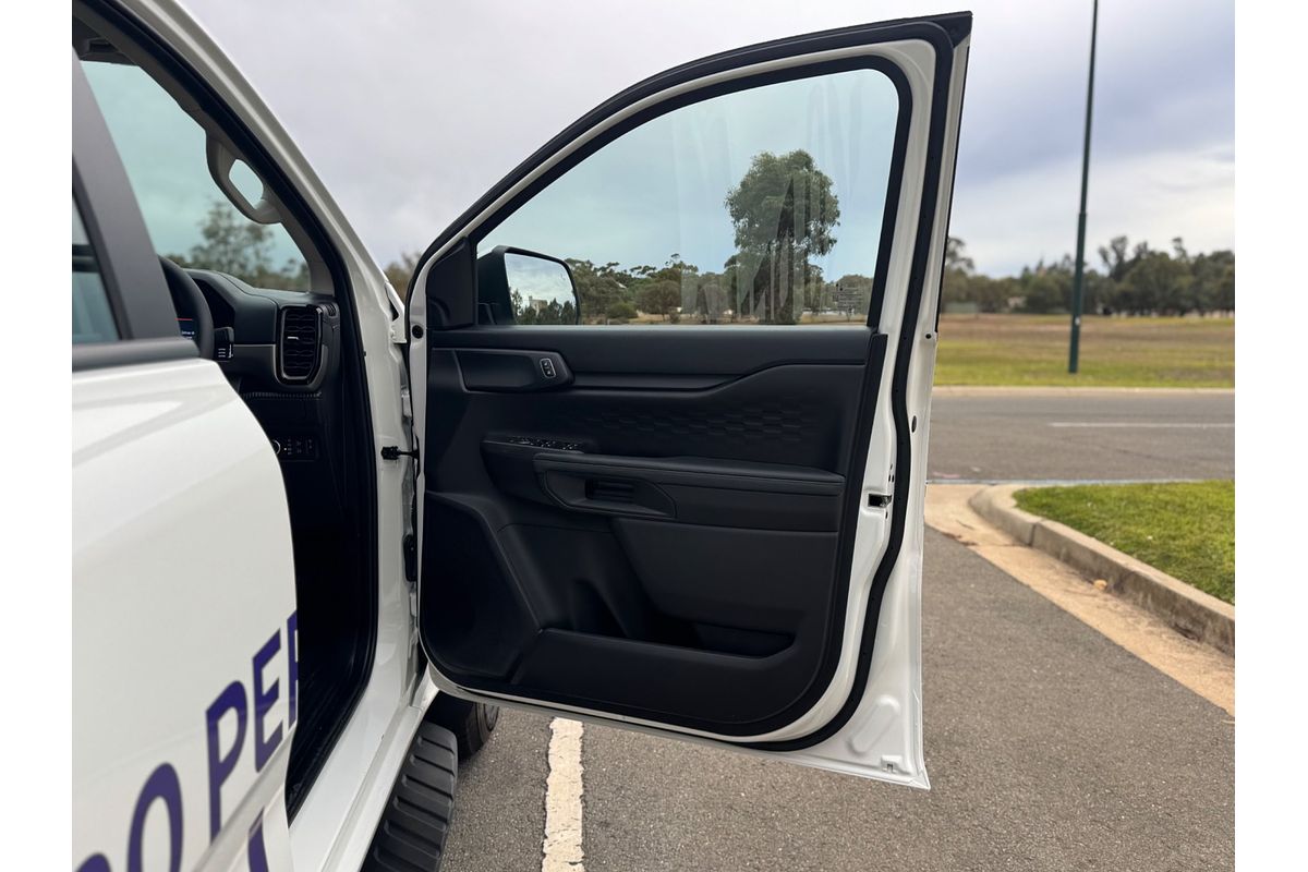 2025 Ford Everest Ambiente 2.0L