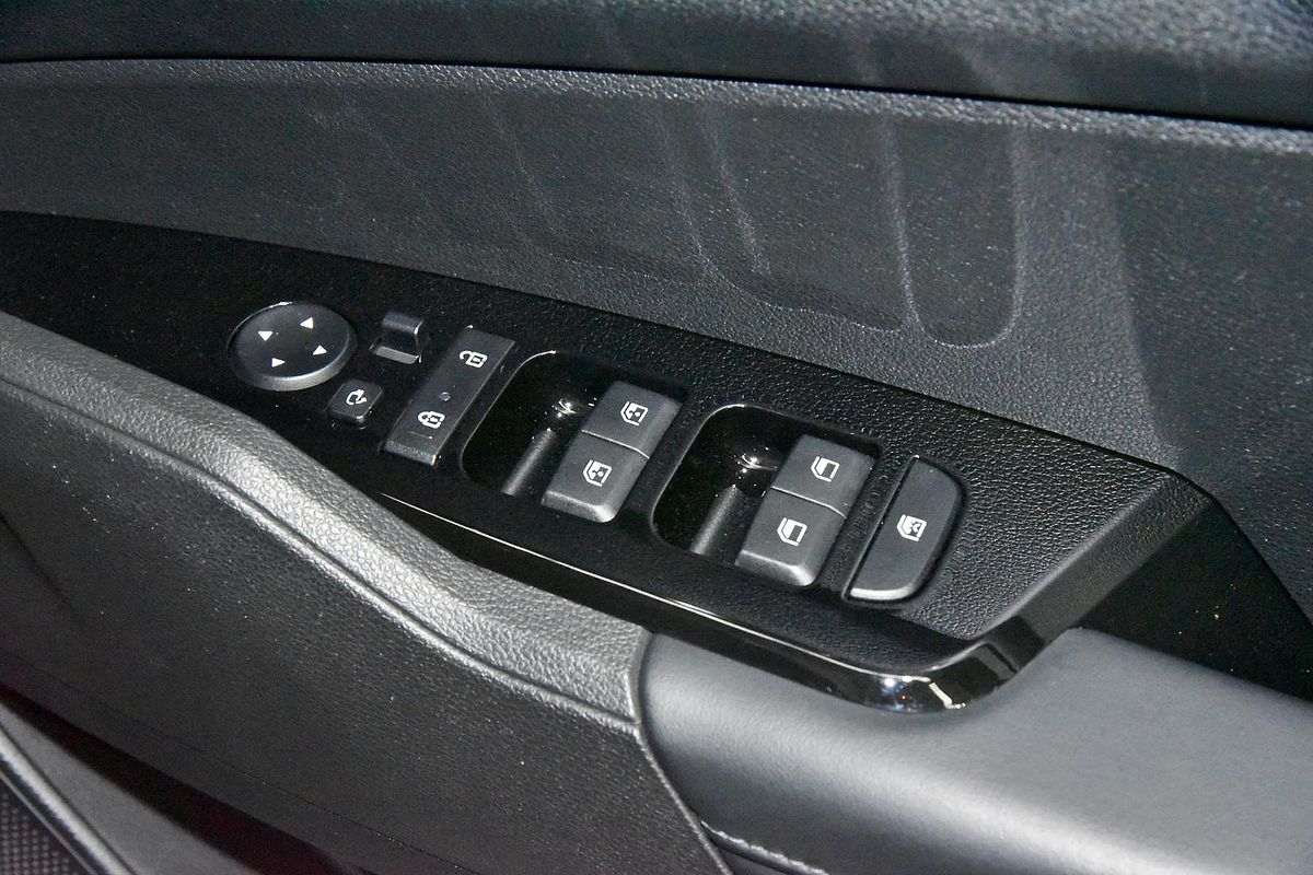 2022 Kia Sportage SX NQ5
