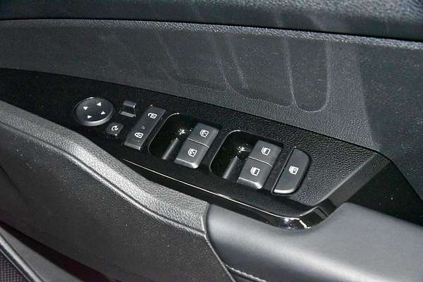 2022 Kia Sportage SX NQ5