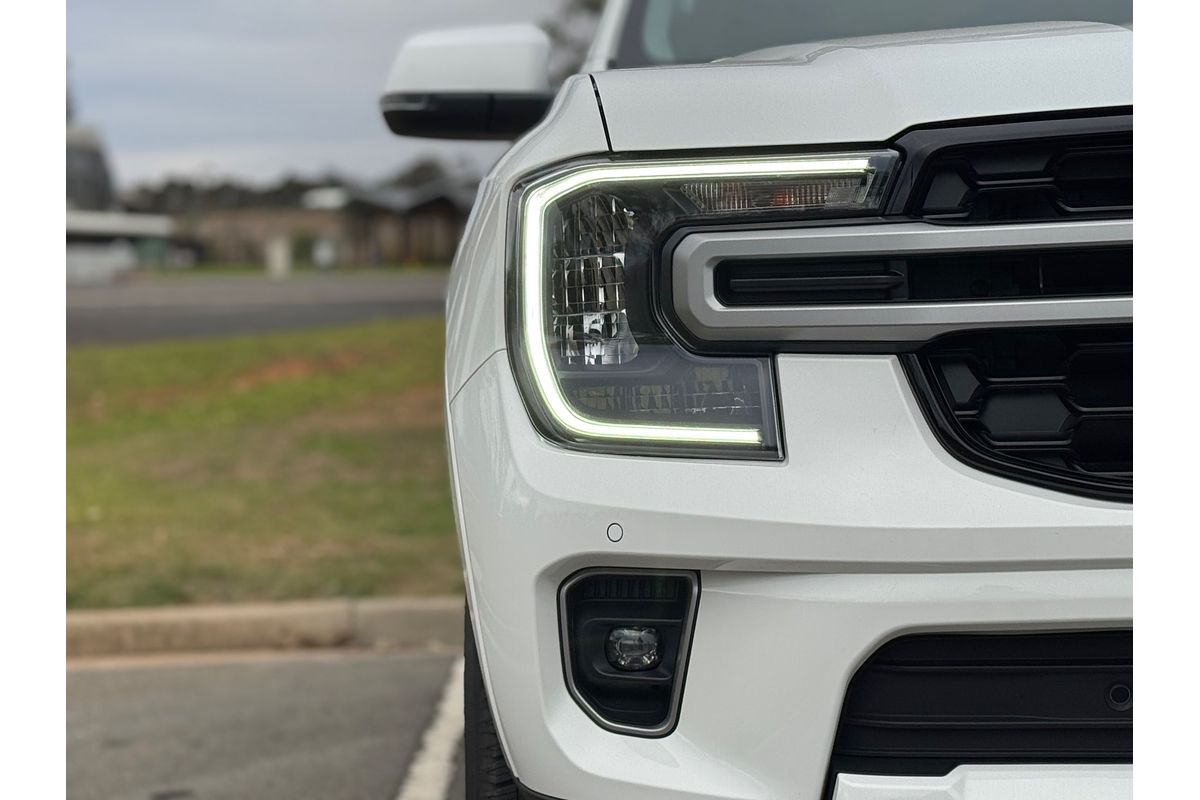 2025 Ford Everest Ambiente 2.0L