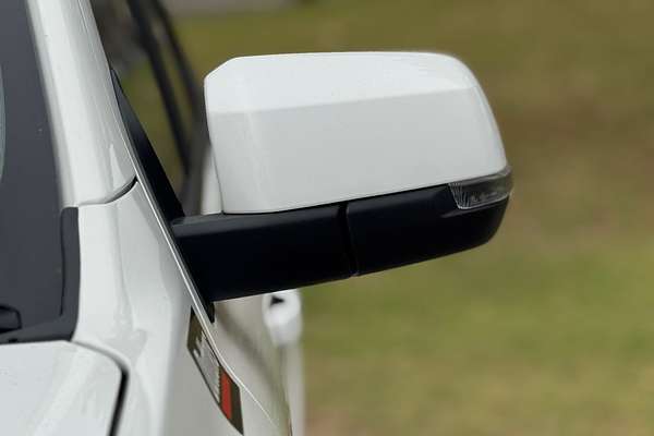 2025 Ford Everest Ambiente 2.0L