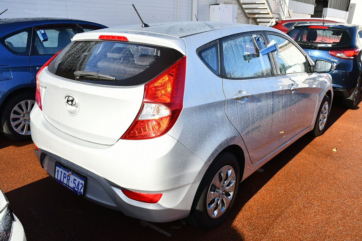 2016 Hyundai Accent Active RB3