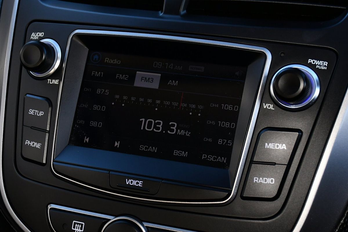2016 Hyundai Accent Active RB3