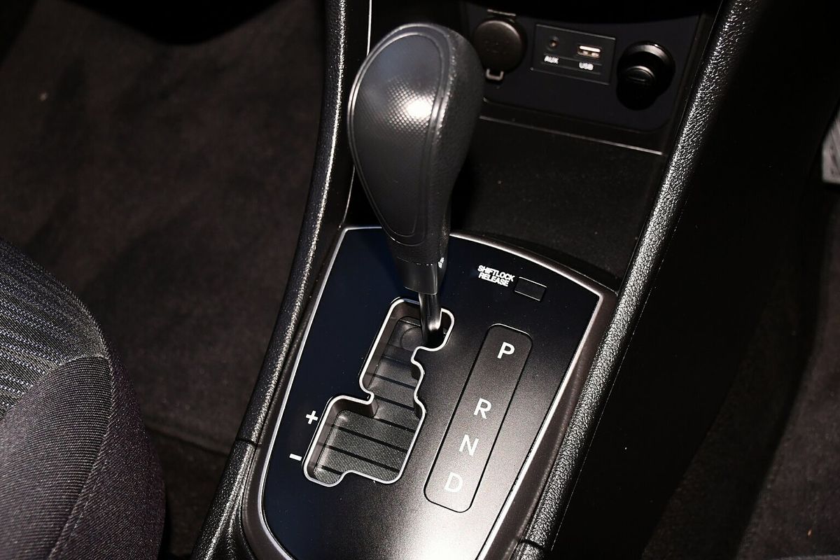 2016 Hyundai Accent Active RB3