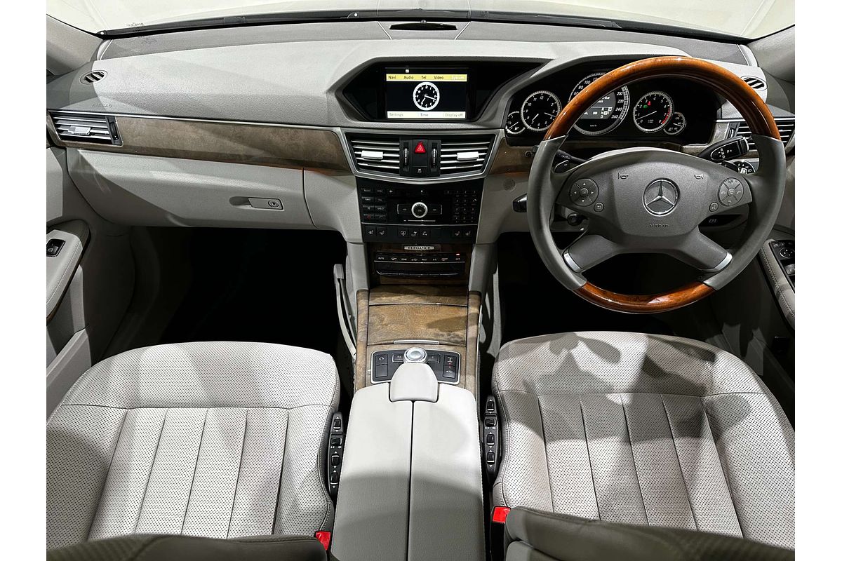 2009 Mercedes-Benz E-Class E500 Avantgarde W211