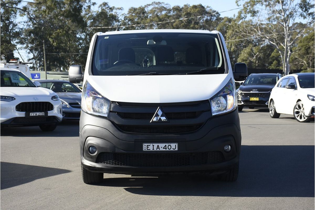 2020 Mitsubishi Express GLX SN SWB