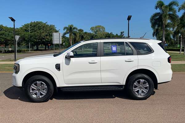 2025 Ford Everest Ambiente  2.0L
