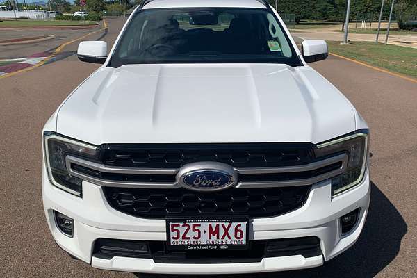2025 Ford Everest Ambiente  2.0L